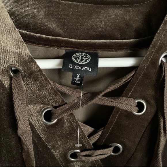 Bobeau Velour Long Sleeve with Criss Cross Lace Up Small - Picture 3 of 6